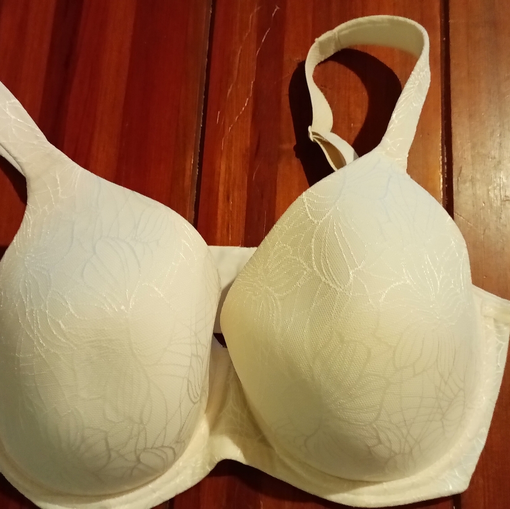 New Bra 38DDD